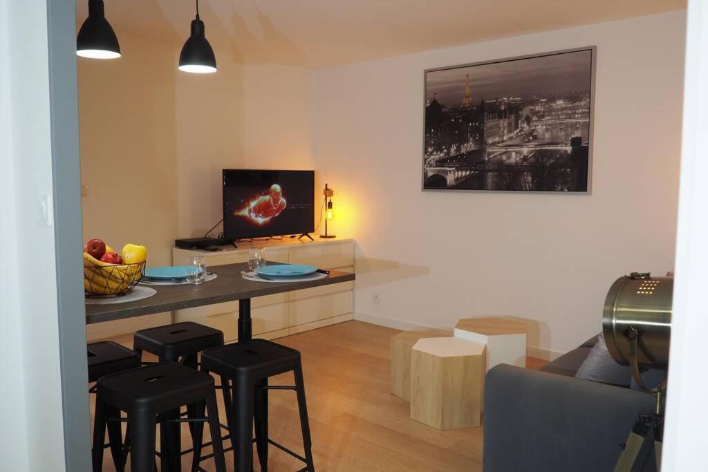 Le Faubourg-Raines - Chaleureux Studio A 5Mn De La Gare Dijon Buitenkant foto